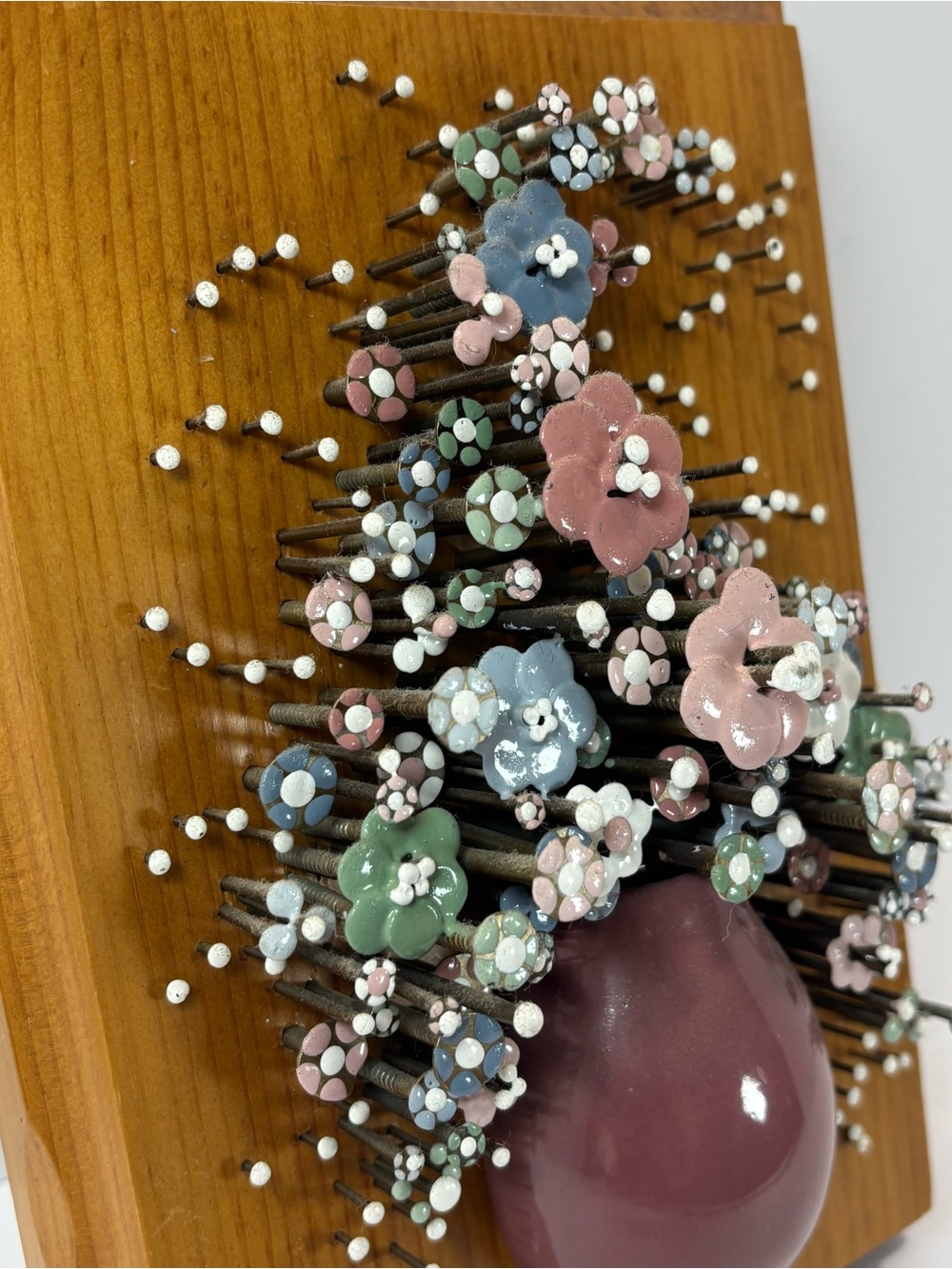 Nail Art Wall Hanging Brutalist Floral Wood Pauline A. Owens 1977 9” Pol-O-Craft - Picture 3 of 9